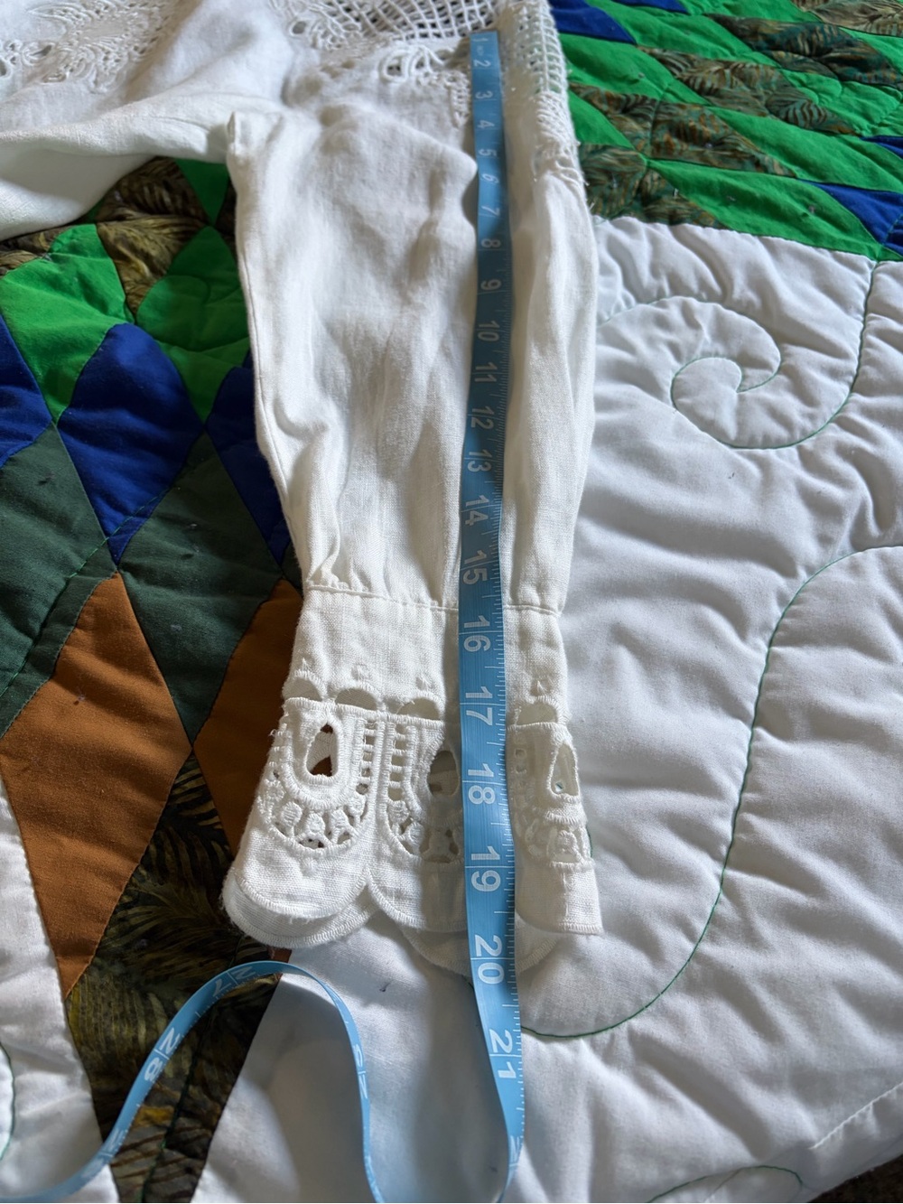 White Linen Tropical Floral Embroidered Eyelet Crochet - Picture 8 of 8